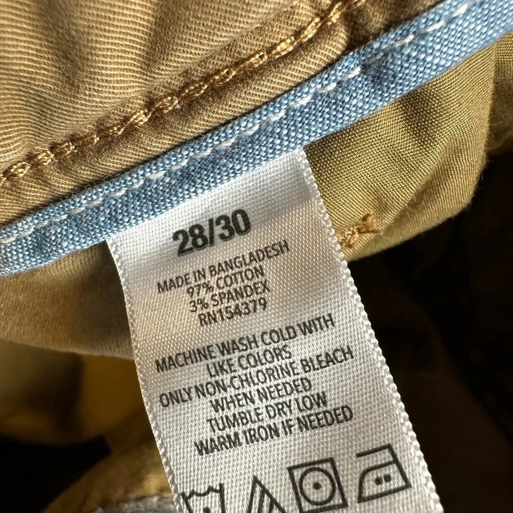 EUC Aeropostale Teen/Men's Tan Khaki Chino Slim Straight Pants - Size 28